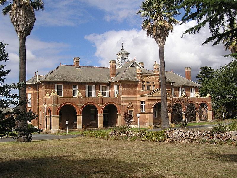 Alpine Heritage Motel Goulburn Dış mekan fotoğraf