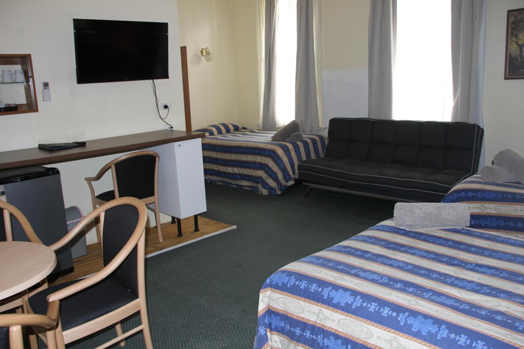 Alpine Heritage Motel Goulburn Dış mekan fotoğraf